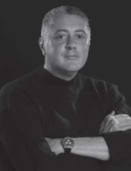 FLAVIO PIAGENTINI - CURADOR CHEFE